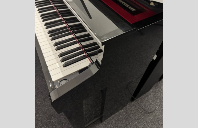 Casio GP500 Digital Piano | Polished Ebony Finish | UK Delivery In Days | Warranty | P/X | Finance Options | Includes Stool, Headphones | Used | Serial Number 938BDC564002512 - Image 7